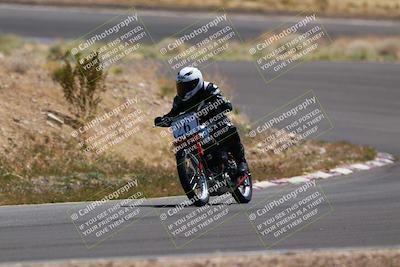 media/Apr-19-2025-AHRMA (Sat) [[3d98ca3309]]/Race/Group 5/Turn 4/